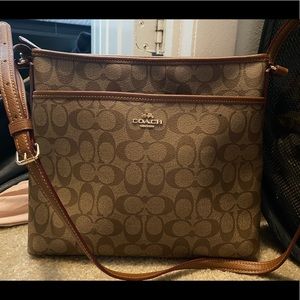 Authentic Coach crossbody